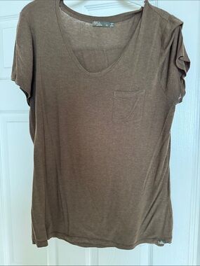 Prana Women's Olive Green V-Neck Pocket Tee